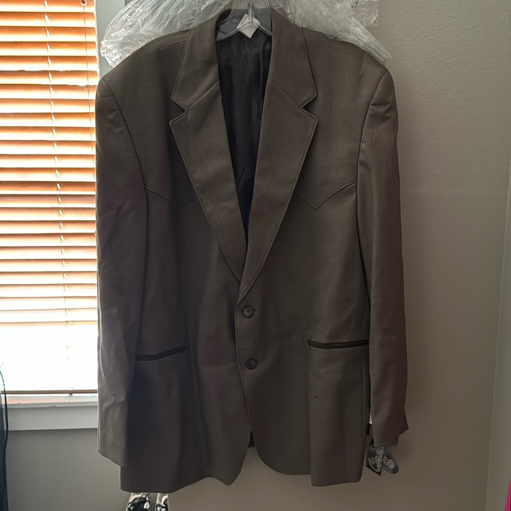 Men’s westerns sports coat- Brand new from Cacenders
